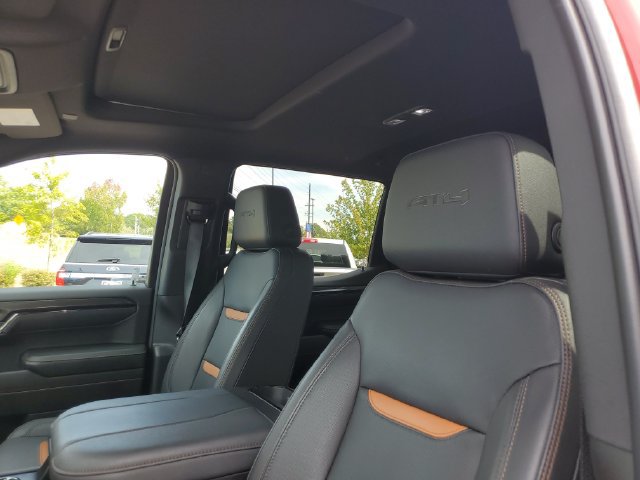 Used 2023 GMC Sierra 1500 AT4 w/ AT4 Premium Package AWD/4WD image 23