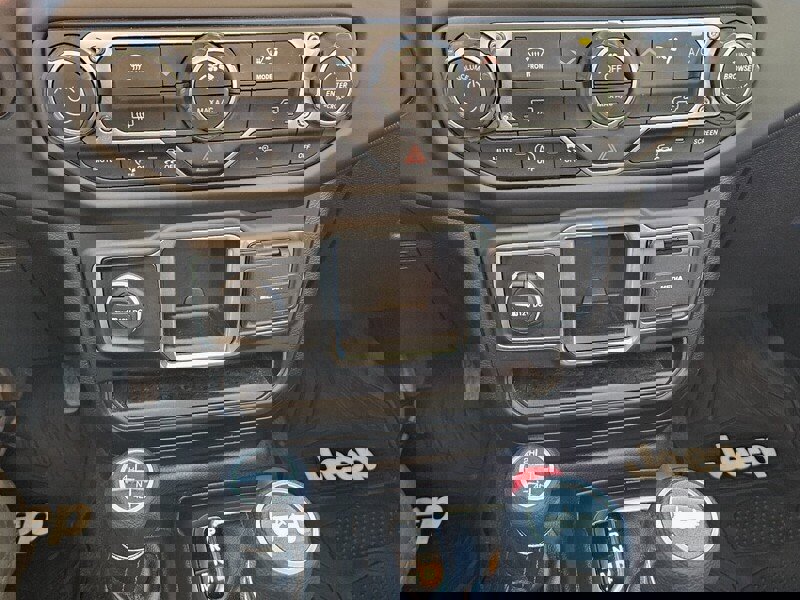 Used 2022 Jeep Wrangler Sport image 18