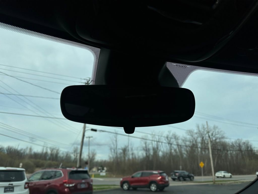 Used 2024 Jeep Grand Cherokee L Laredo AWD/4WD image 27