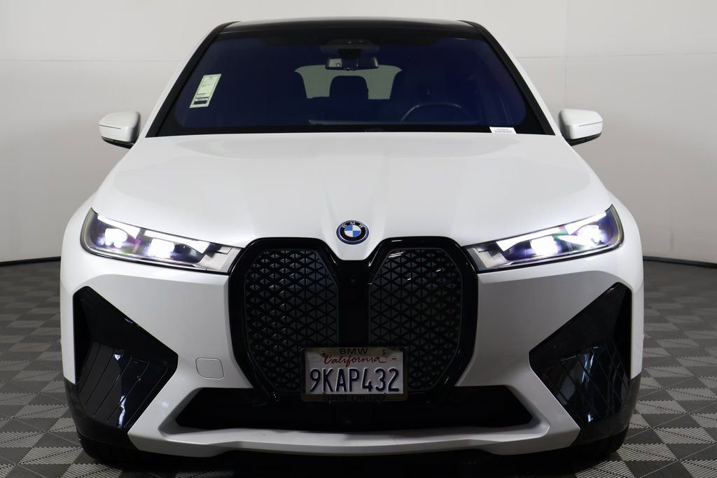 Used 2024 BMW iX xDrive50 w/ Sport Package image 2