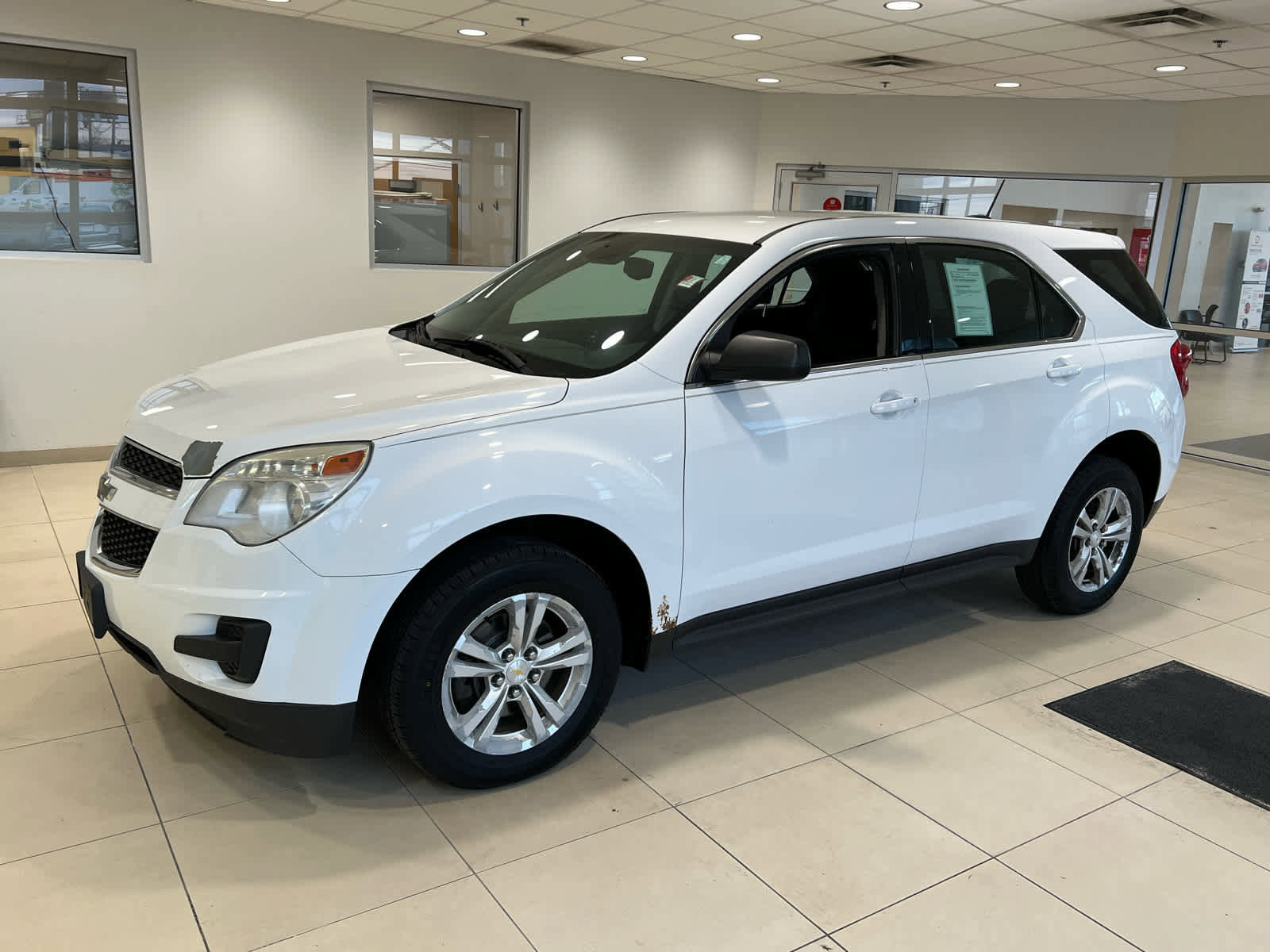 Used 2015 Chevrolet Equinox LS image 4
