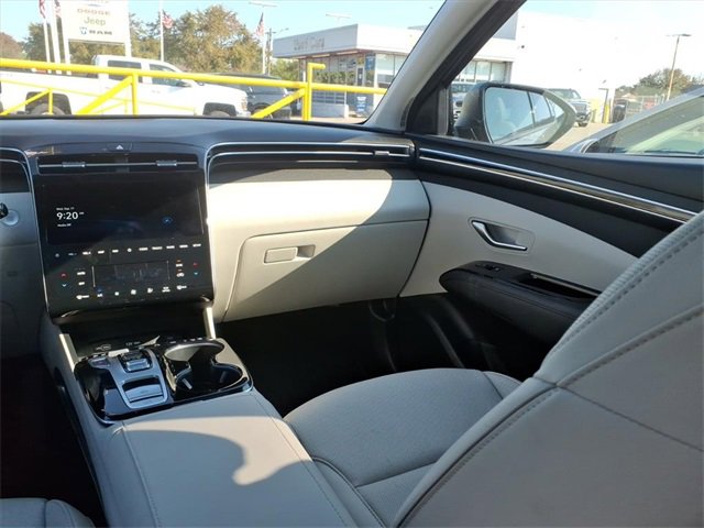Used 2024 Hyundai Tucson Limited image 14