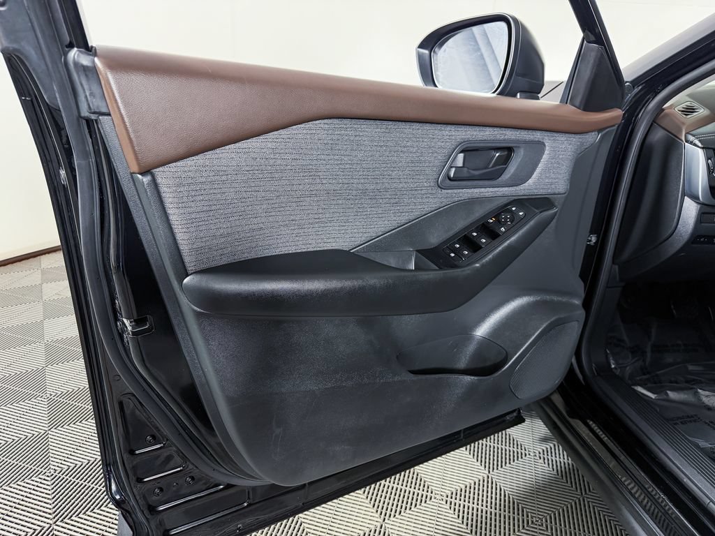 Certified 2023 Nissan Rogue S AWD/4WD image 38