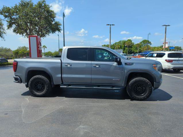 Used 2020 GMC Sierra 1500 AT4 w/ AT4 Premium Package AWD/4WD image 3