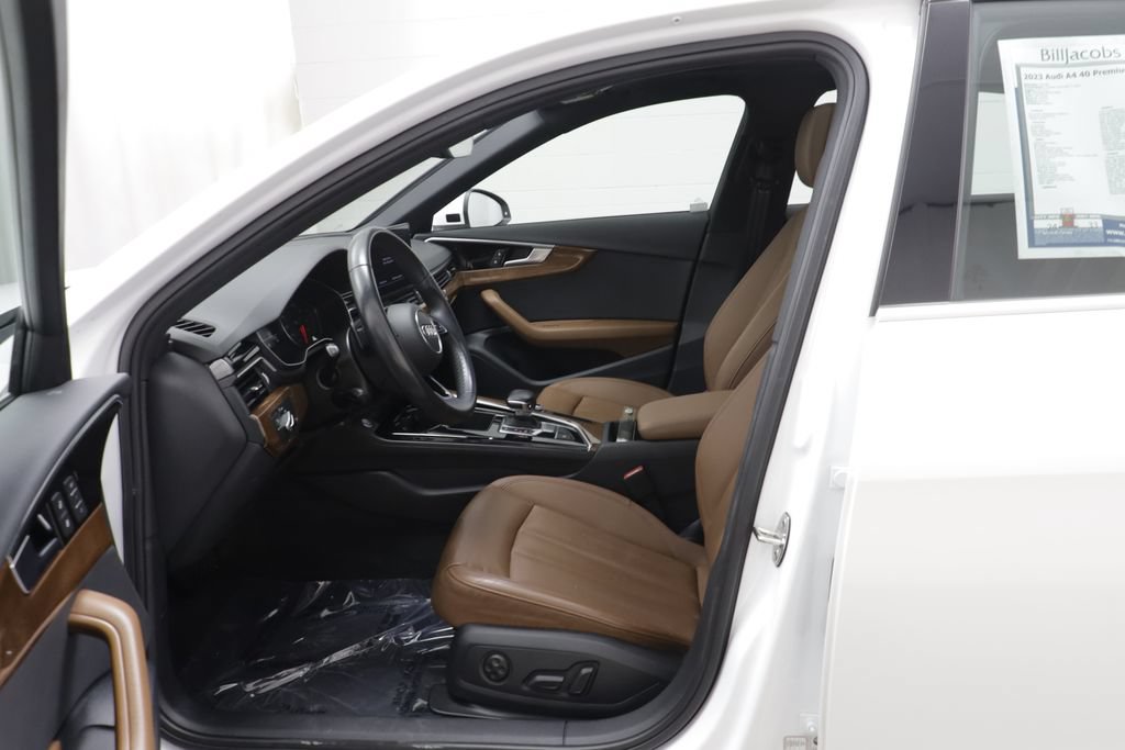 Used 2023 Audi A4 2.0T Premium w/ Convenience Package AWD/4WD image 5