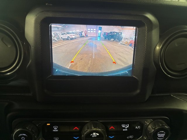 Used 2020 Jeep Wrangler Unlimited Sport image 15