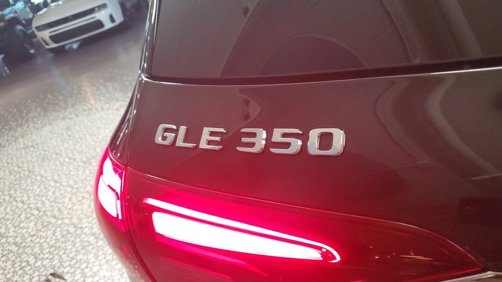 Used 2024 Mercedes-Benz GLE 350 4MATIC image 8