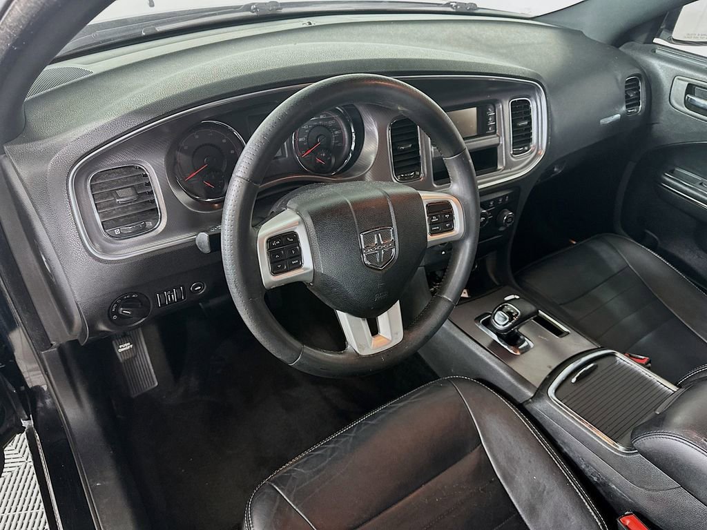 Used 2013 Dodge Charger SE w/ Leather Interior Group image 29