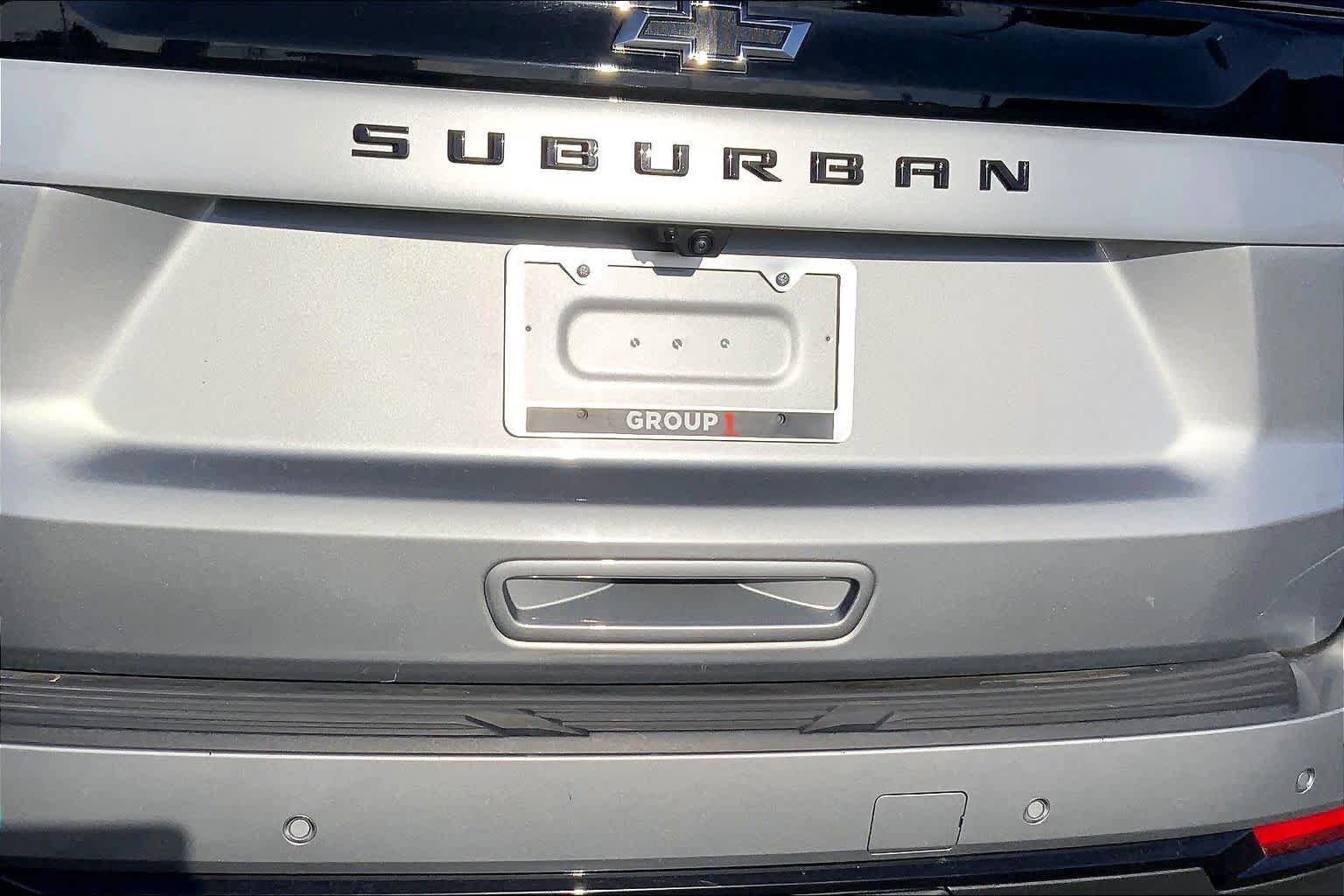 Used 2025 Chevrolet Suburban Z71 AWD/4WD image 30