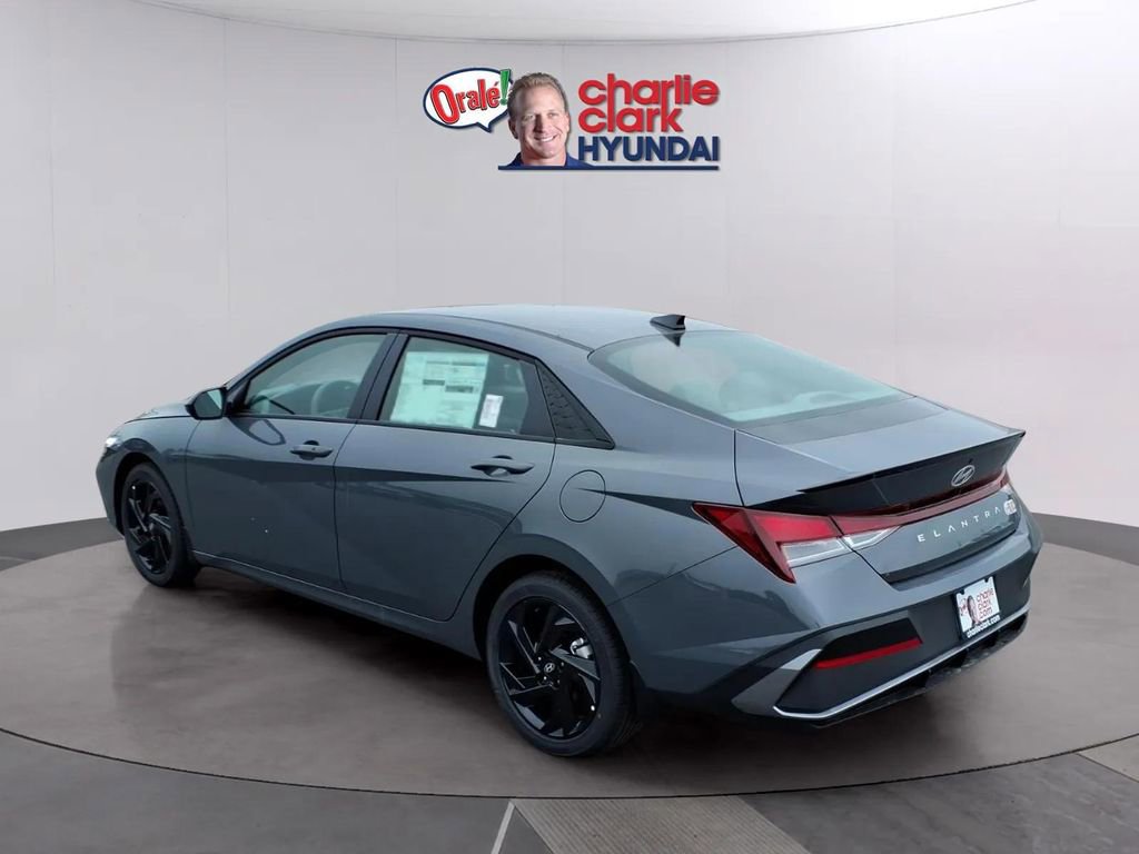 New 2026 Hyundai Elantra Sport FWD image 3