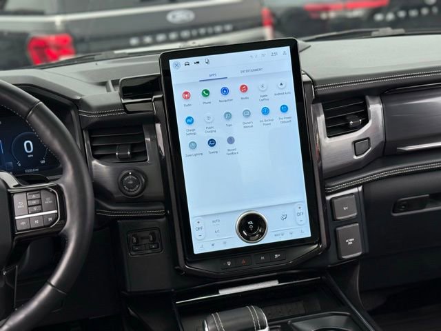 Used 2025 Ford F150 Lightning Platinum AWD/4WD image 26