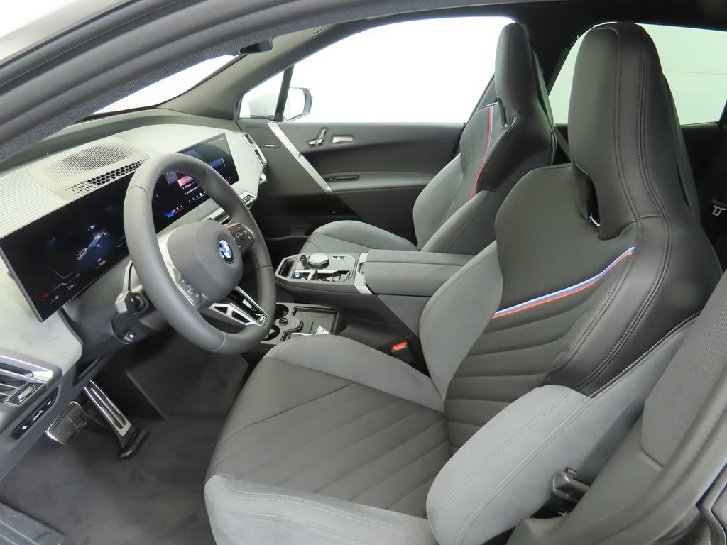 Used 2026 BMW iX xDrive45 w/ M Sport Package AWD/4WD image 20