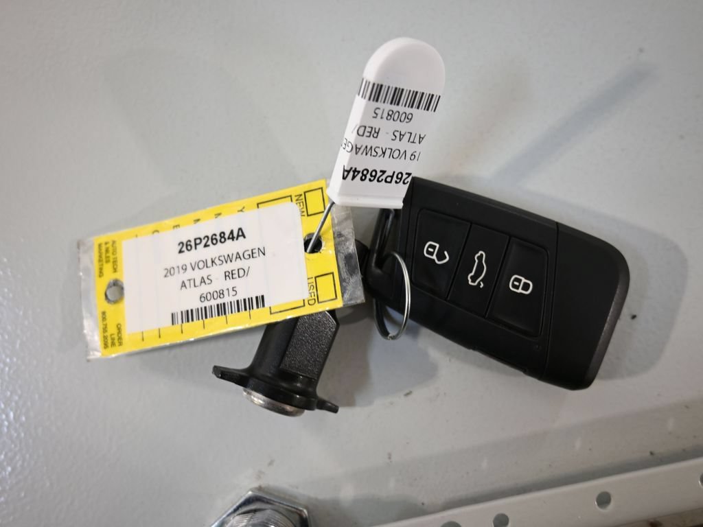 Used 2019 Volkswagen Atlas SE FWD image 19