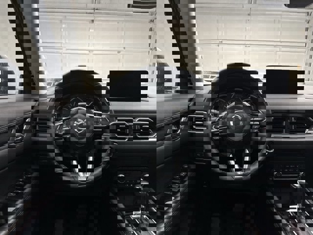 Used 2023 MAZDA CX-5 Carbon Edition image 12