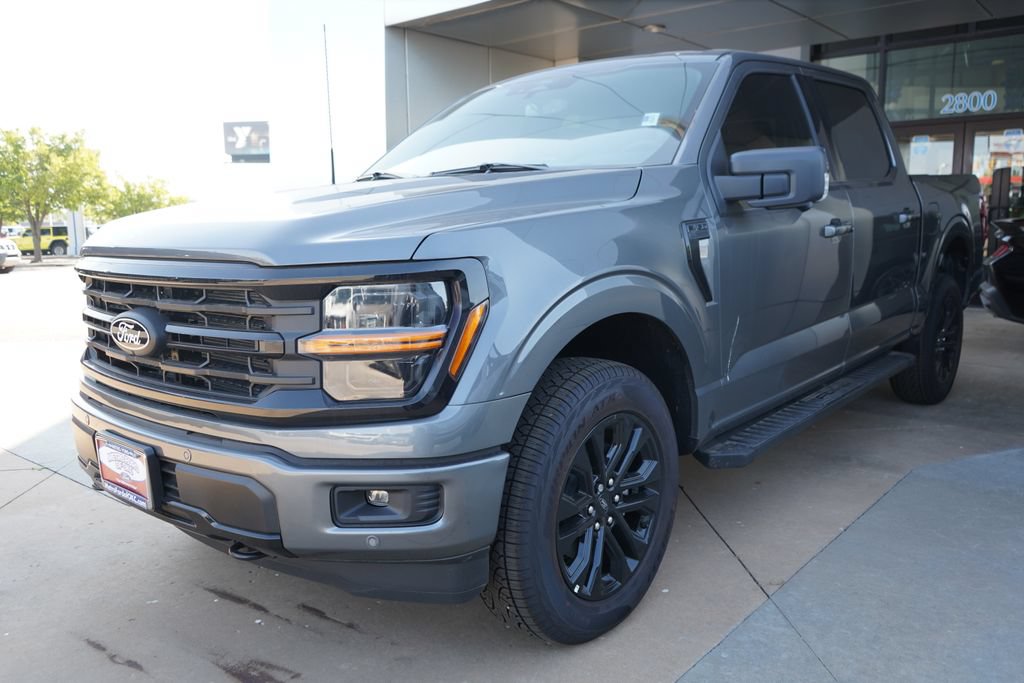 New 2026 Ford F150 XLT w/ Equipment Group 302A MID