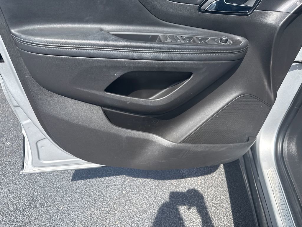 Used 2019 Buick Encore Preferred image 12