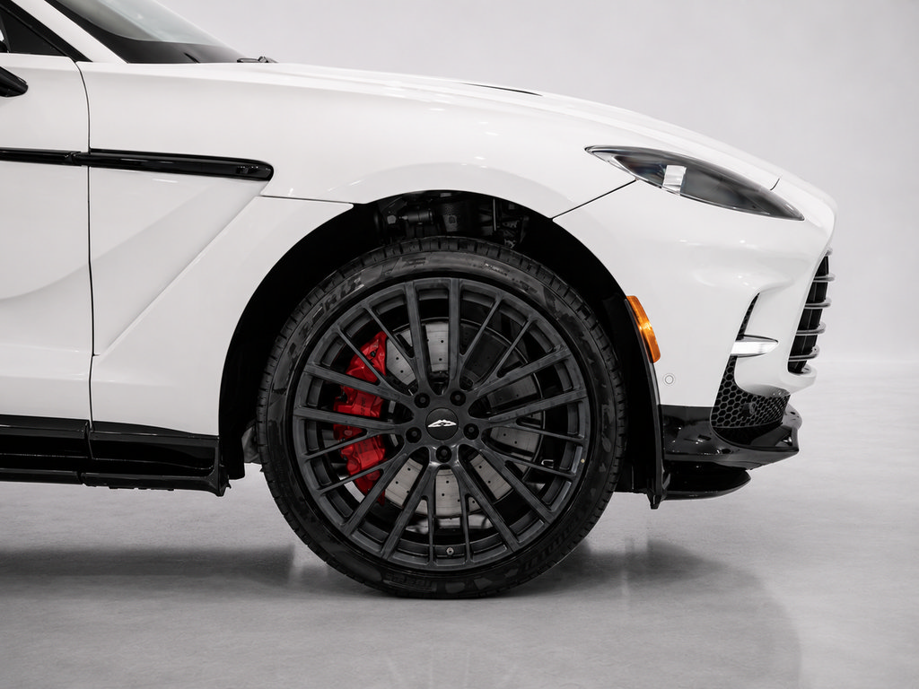 New 2026 Aston Martin DBX 707 AWD/4WD image 6