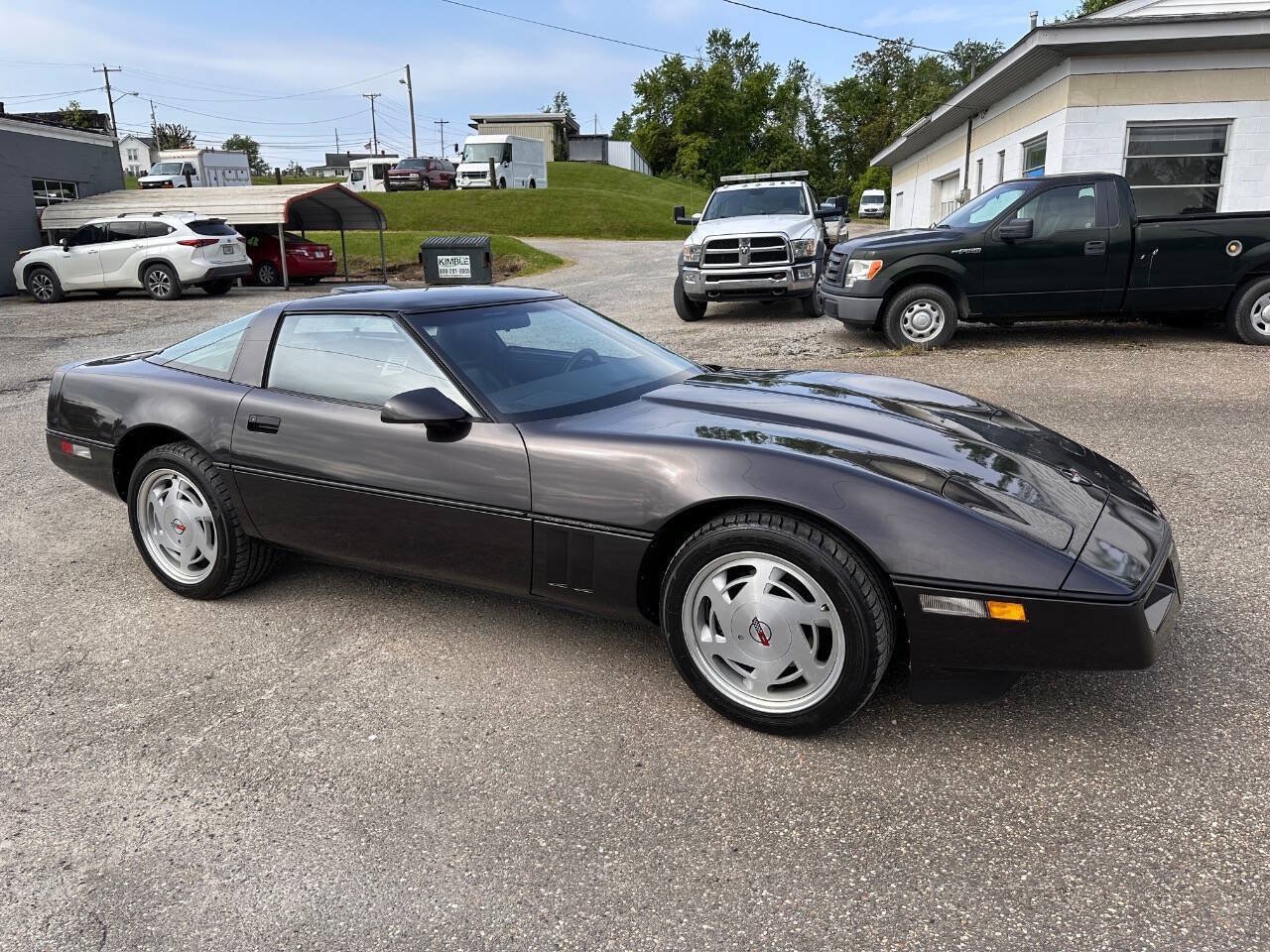 Used 1989 Chevrolet Corvette Coupe RWD image 5