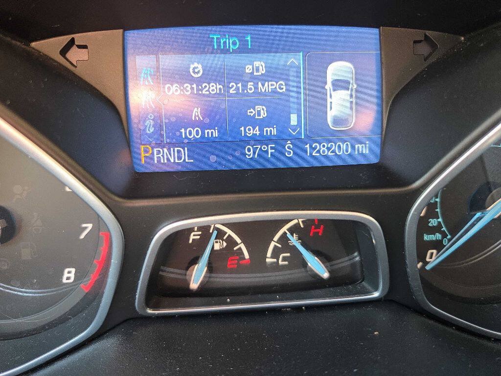 Used 2013 Ford Focus SE w/ SE Winter Pkg FWD image 25
