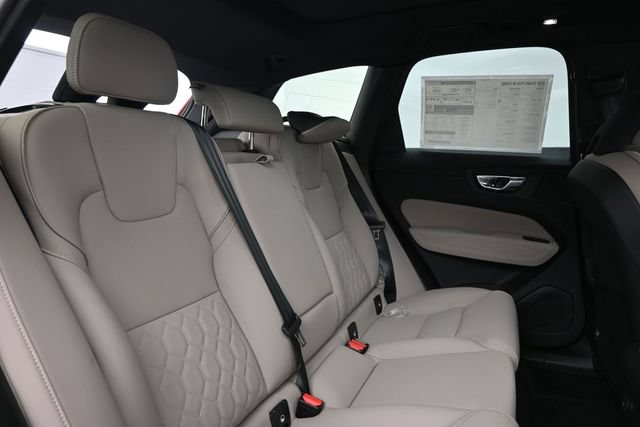 New 2026 Volvo XC60 T8 Plus w/ Protection Package Premier AWD/4WD image 34