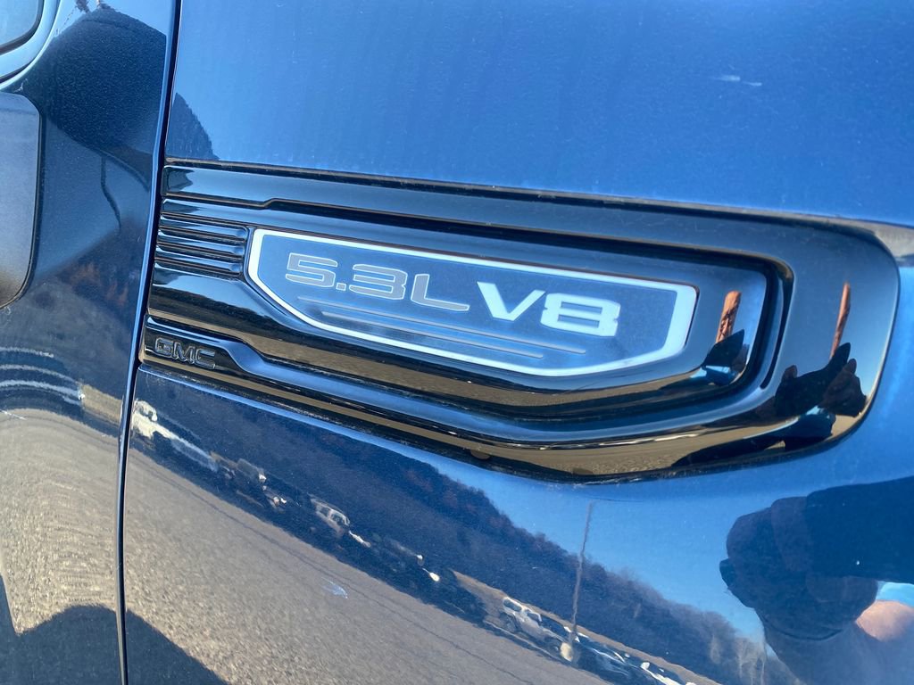 Used 2022 GMC Sierra 1500 Elevation w/ LPO, Elevation Black Package image 33