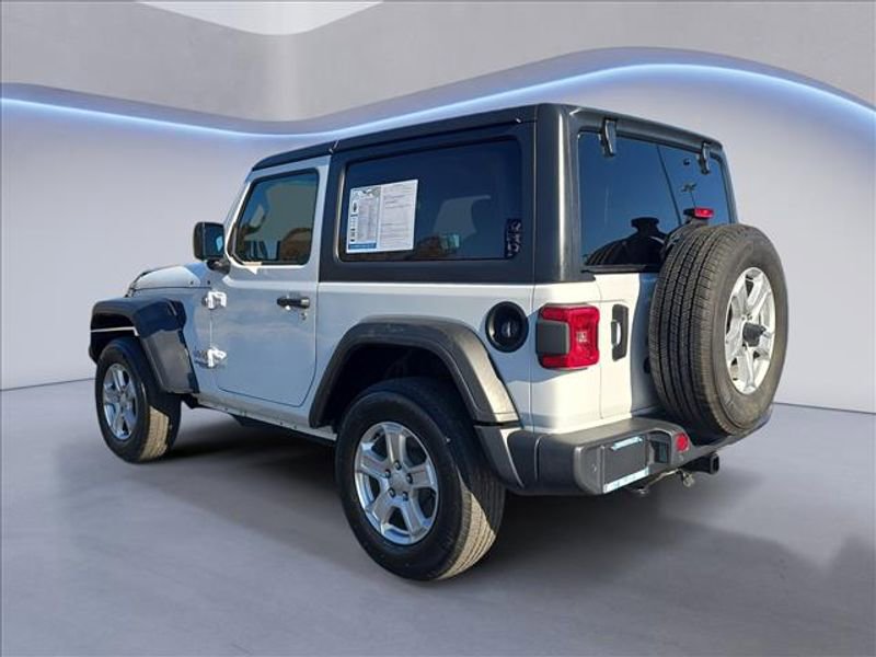 Used 2021 Jeep Wrangler Sport S image 3
