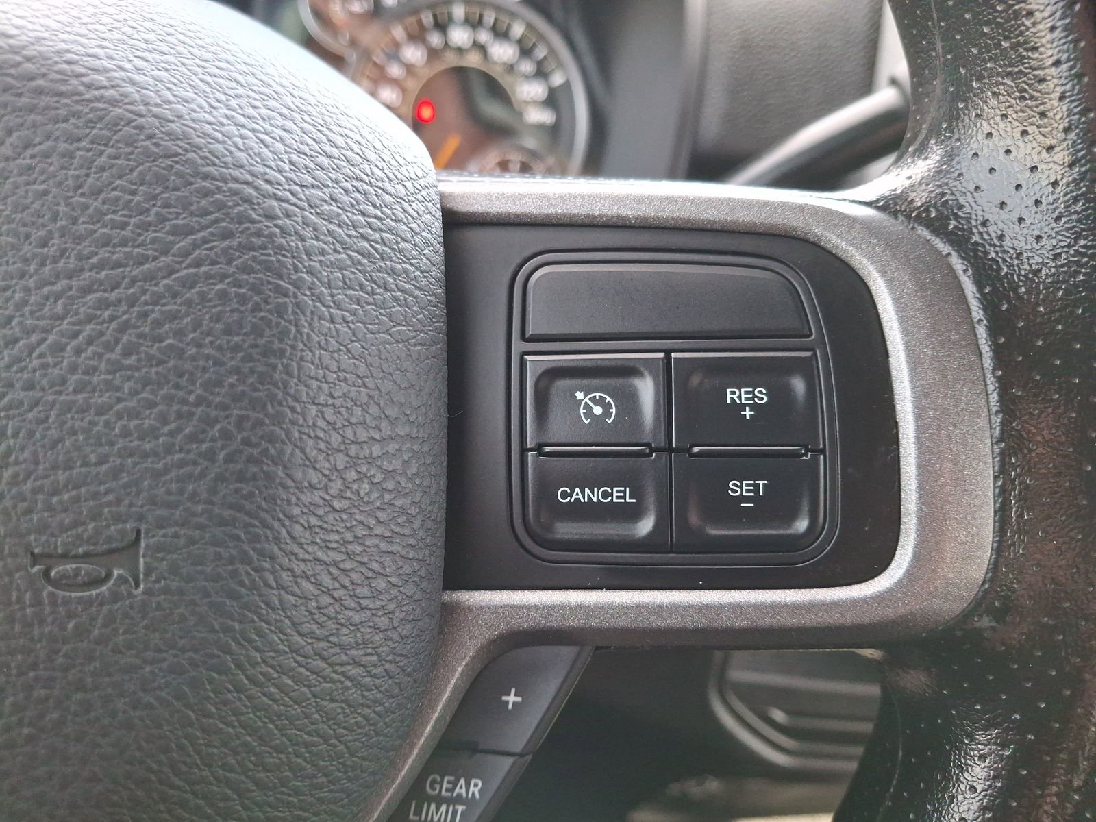 Certified 2022 RAM 2500 Tradesman AWD/4WD image 17