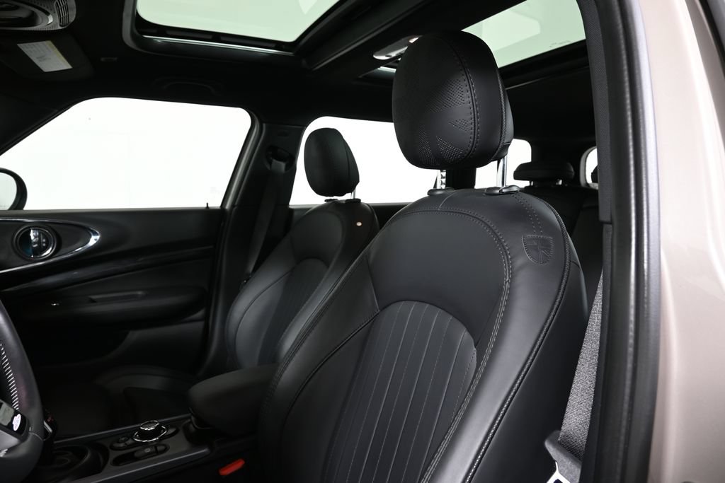 Certified 2023 MINI Cooper Clubman John Cooper Works AWD/4WD image 16