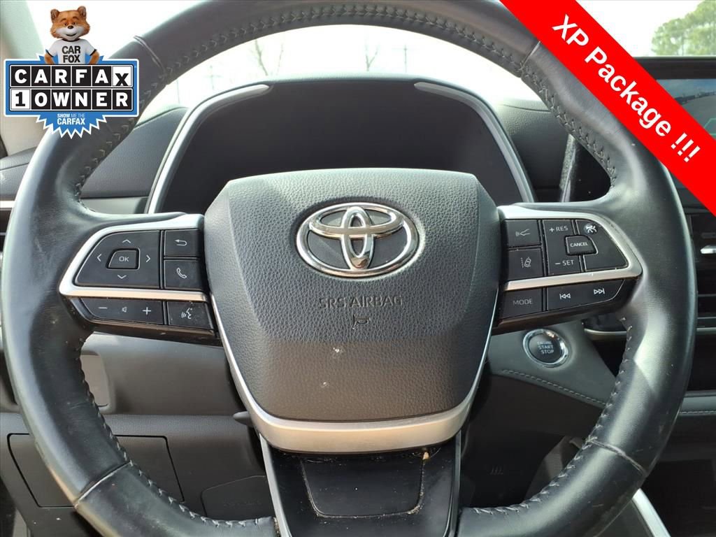 Used 2022 Toyota Highlander XLE image 23