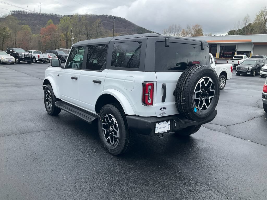 New 2026 Ford Bronco Outer Banks AWD/4WD image 7