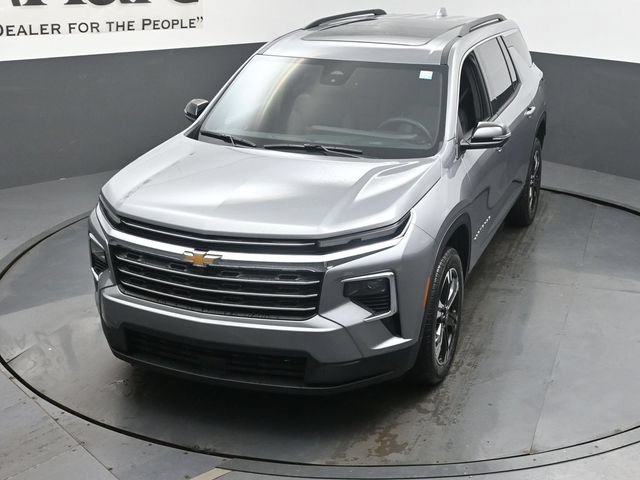 New 2027 Chevrolet Traverse LT w/ Sun and Wheel Package FWD image 25