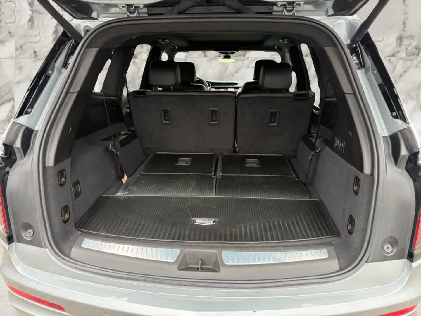 Used 2025 Cadillac XT6 Sport w/ Platinum Package AWD/4WD image 28