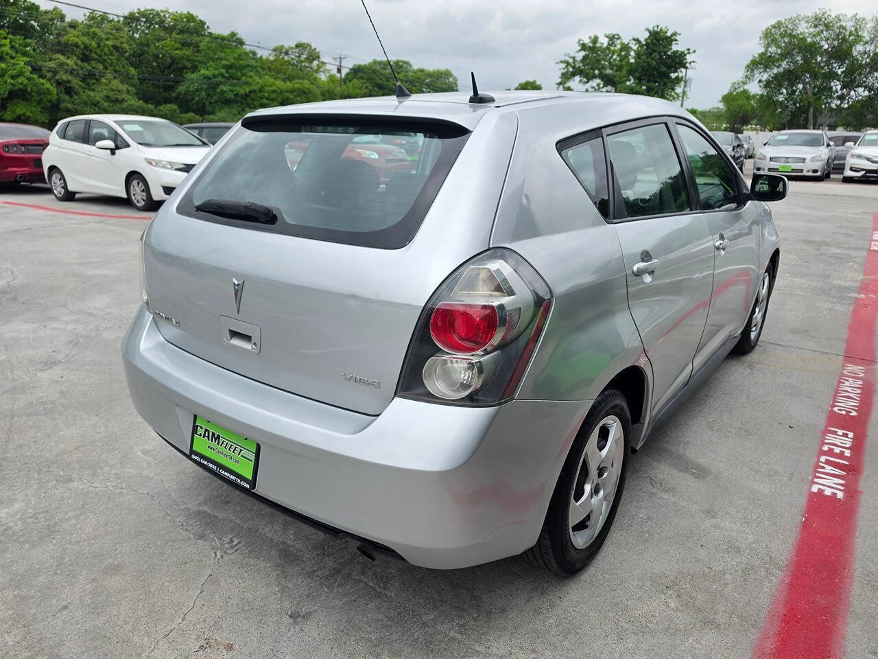Used 2009 Pontiac Vibe w/ Preferred Package FWD image 12