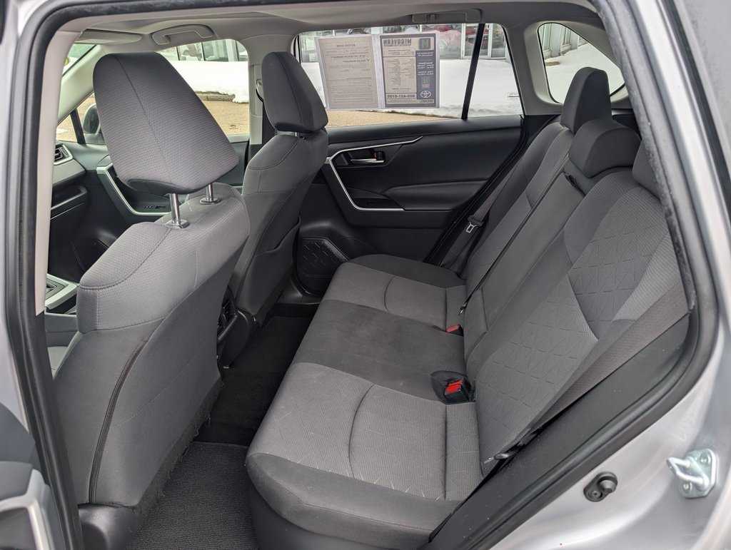 Used 2019 Toyota RAV4 XLE w/ Convenience Package image 20