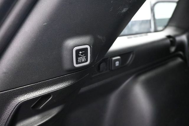 Used 2025 Jeep Grand Cherokee Altitude AWD/4WD image 41