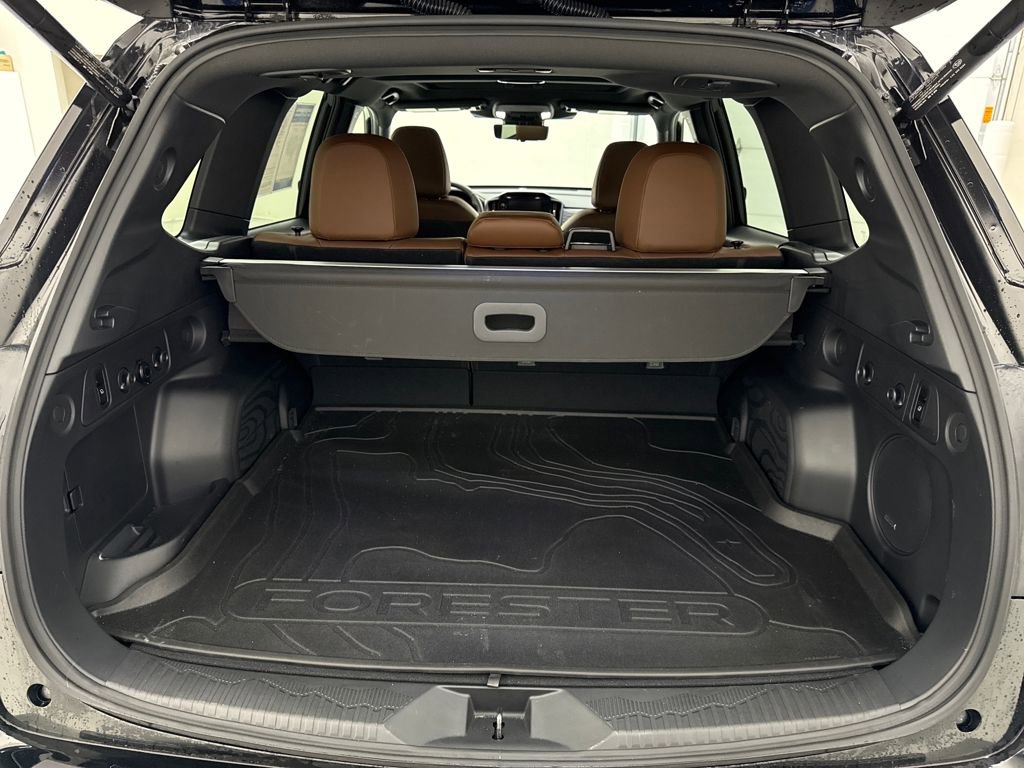 Used 2025 Subaru Forester Touring w/ Touring Package image 26