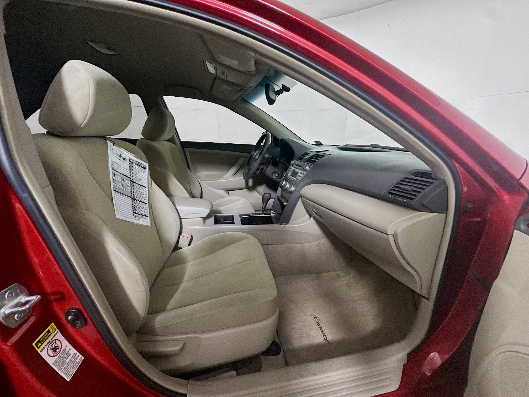 Used 2009 Toyota Camry LE FWD image 27