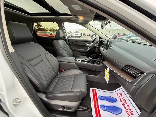 New 2026 Nissan Rogue Platinum w/ Platinum Premium Package image 19