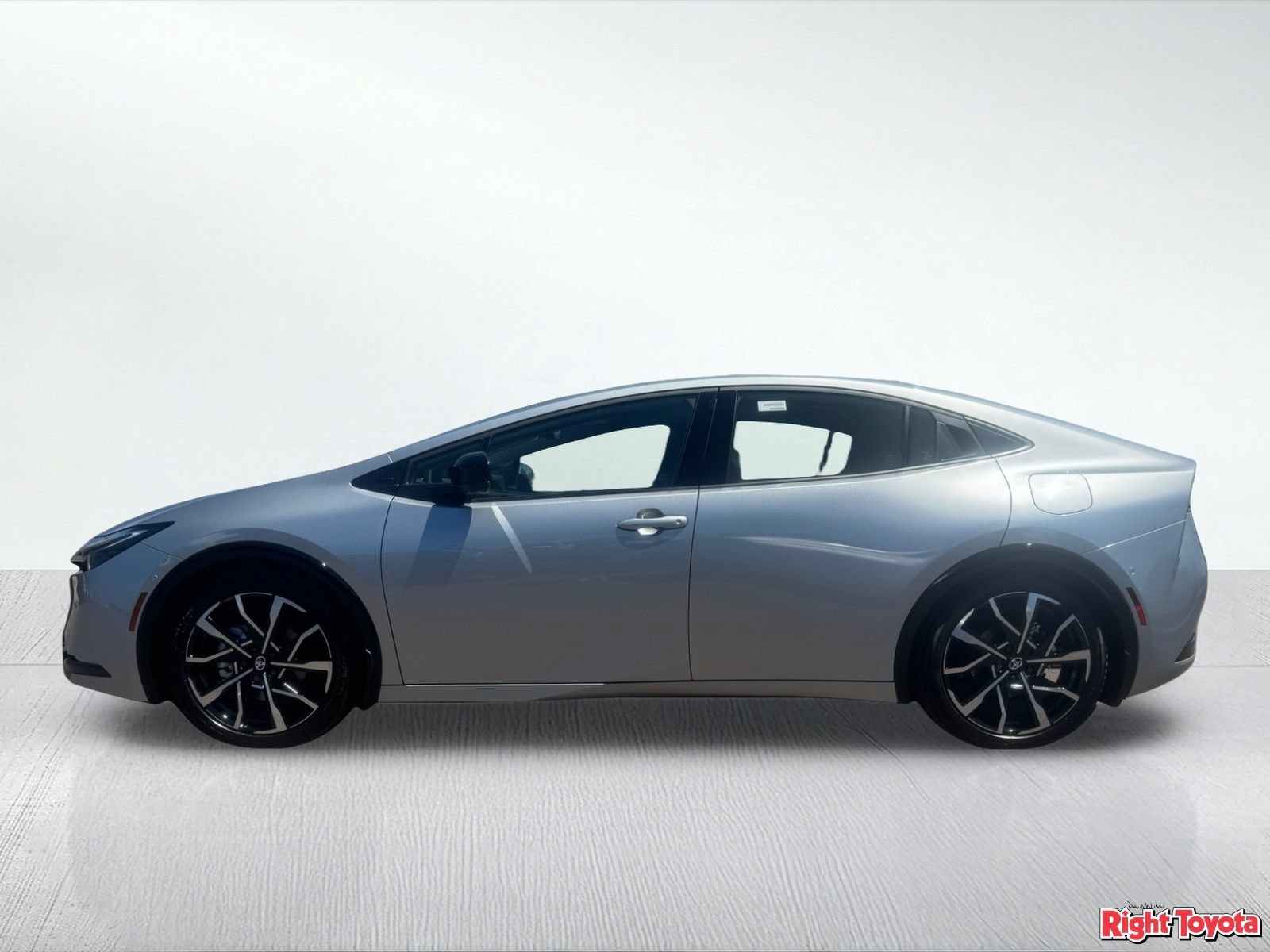 New 2027 Toyota Prius Plug-In Hybrid w/ Limited Premium Package FWD image 3