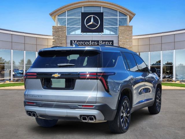 Used 2026 Chevrolet Traverse LT w/ Enhanced Driving Package image 4