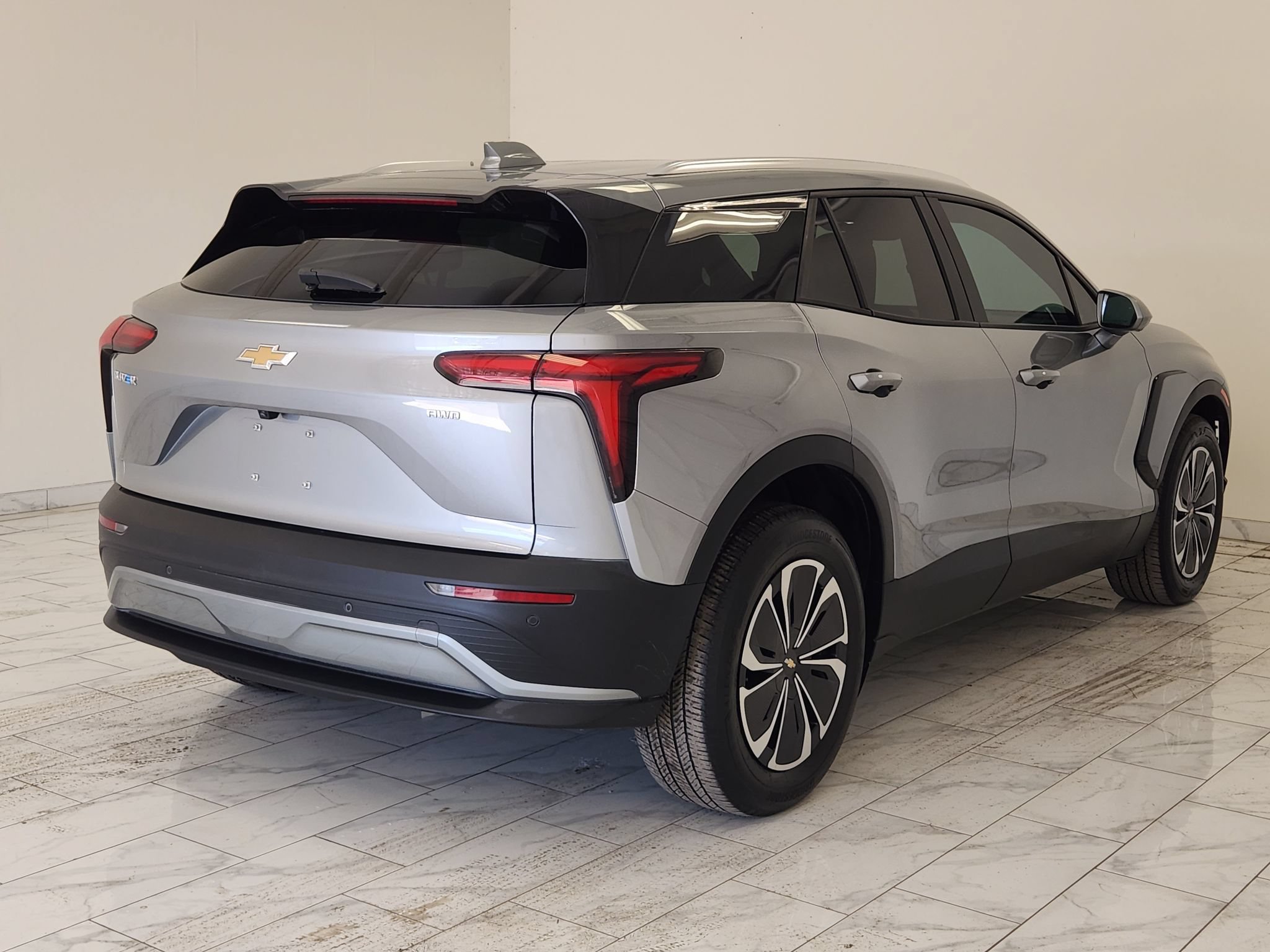 Used 2024 Chevrolet Blazer EV LT AWD/4WD image 5