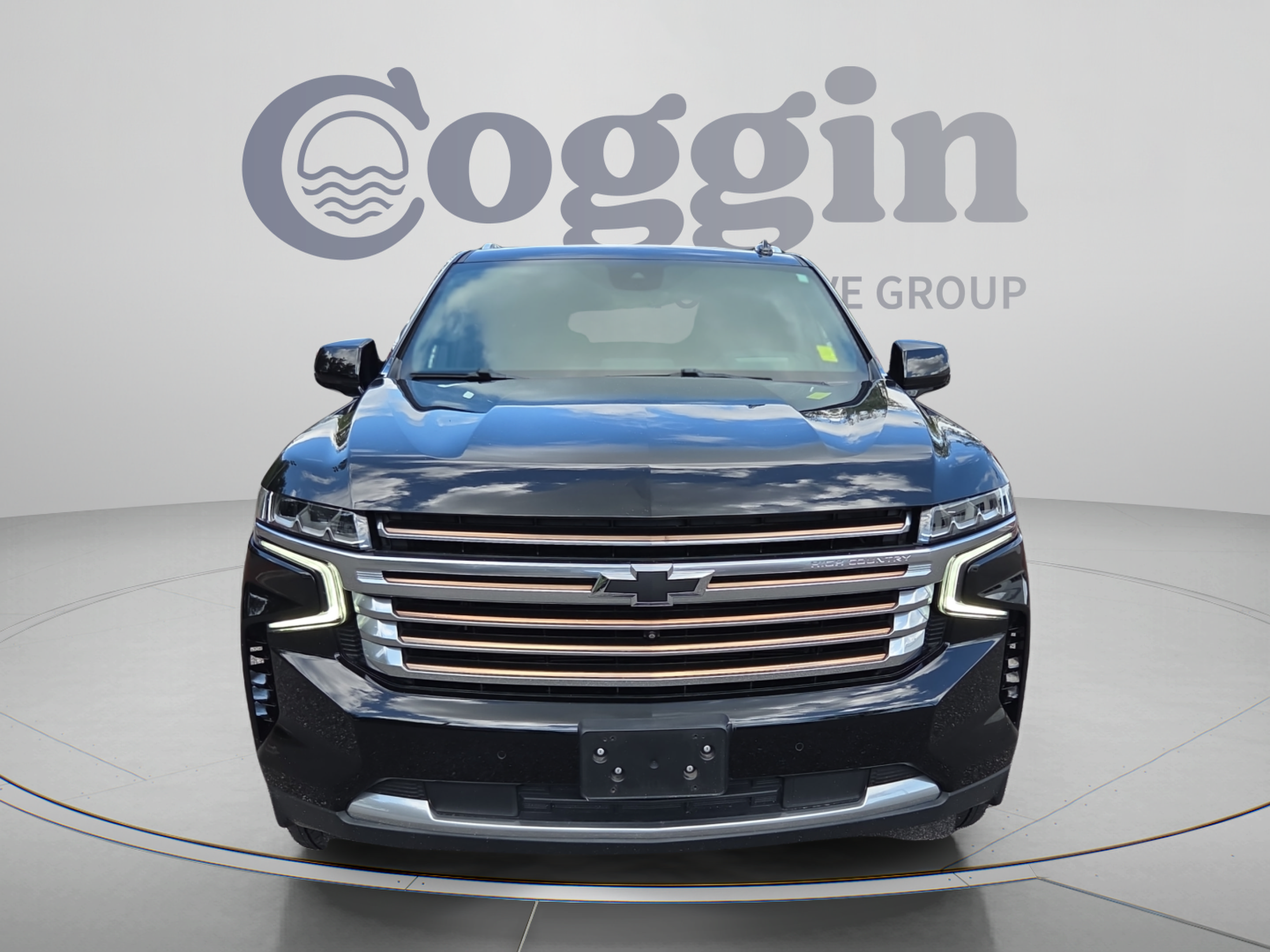 Certified 2023 Chevrolet Suburban High Country AWD/4WD image 8