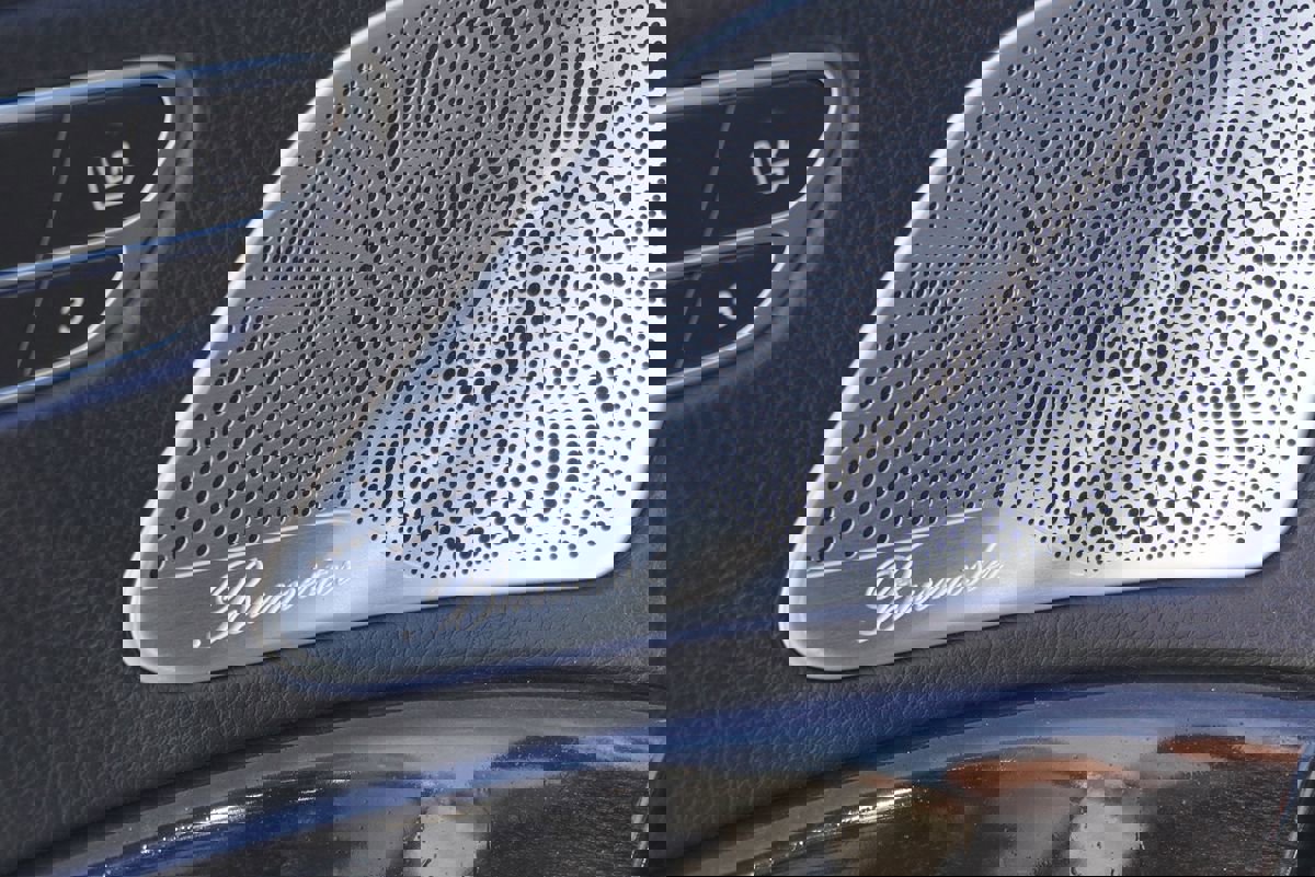 Used 2019 Mercedes-Benz S 450 Sedan w/ Premium Package image 26