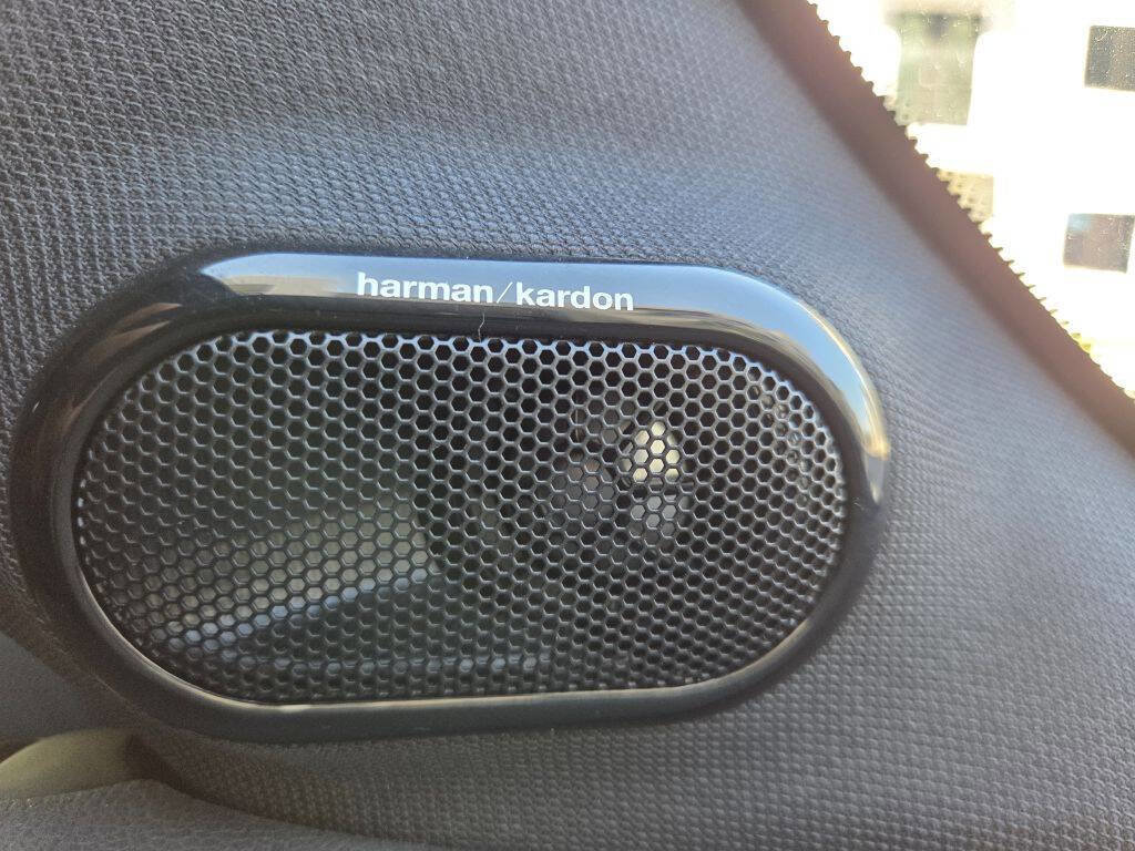 Used 2020 MINI Cooper S image 48