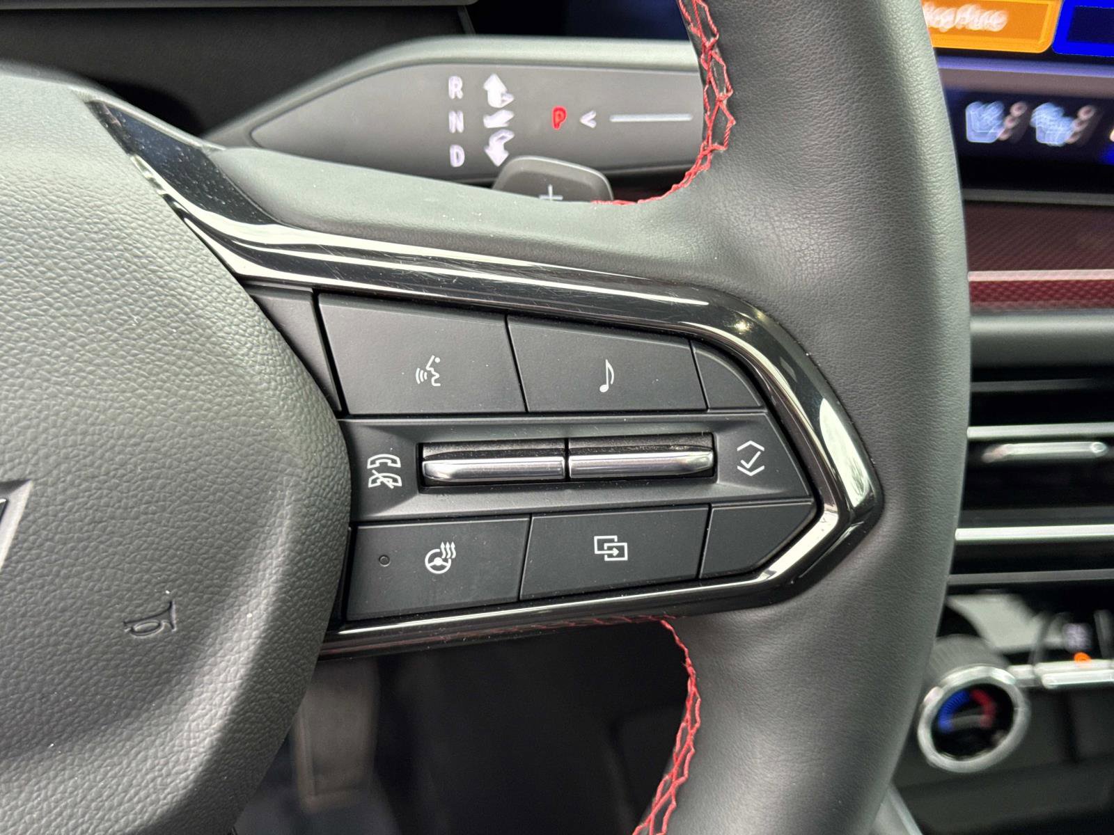 Used 2024 Chevrolet Traverse RS w/ LPO, Floor Liner Package image 12