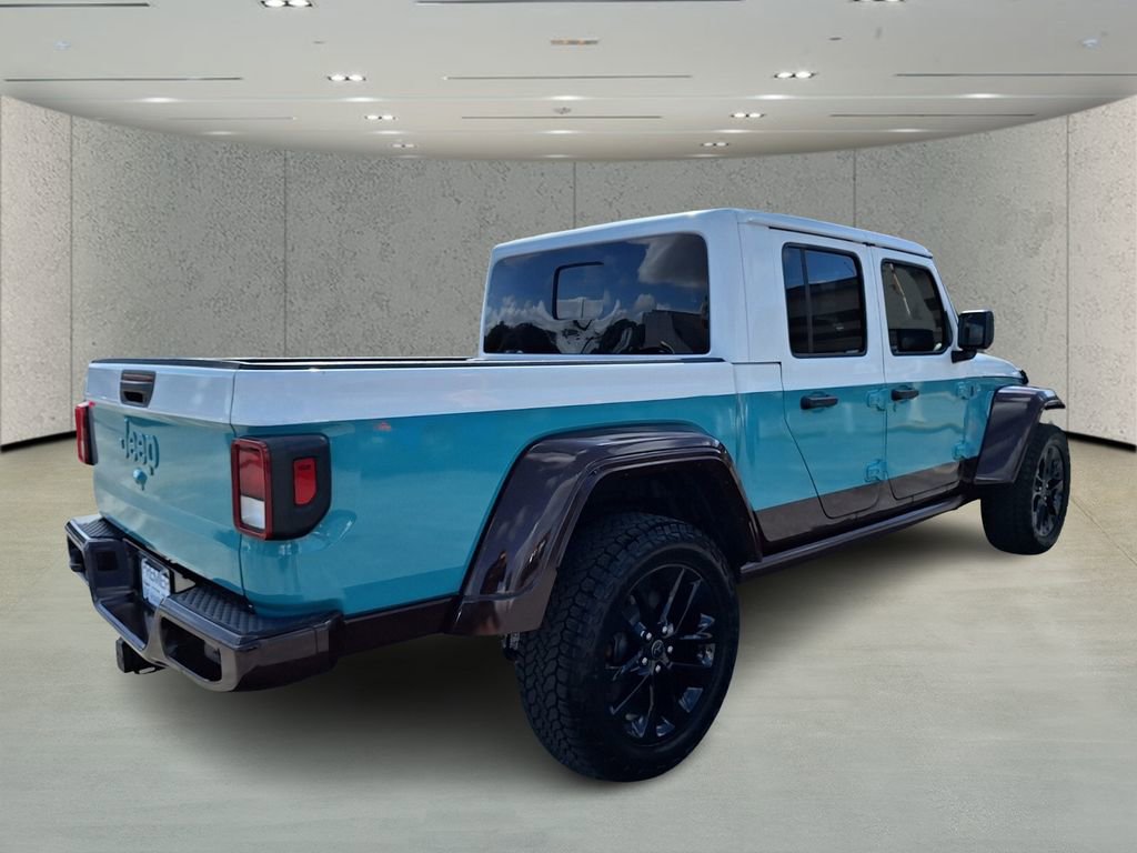 Used 2024 Jeep Gladiator Sport image 5