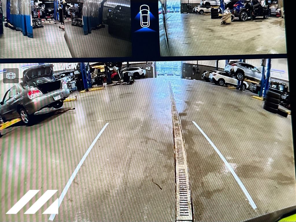 Used 2023 Tesla Model Y Long Range image 15