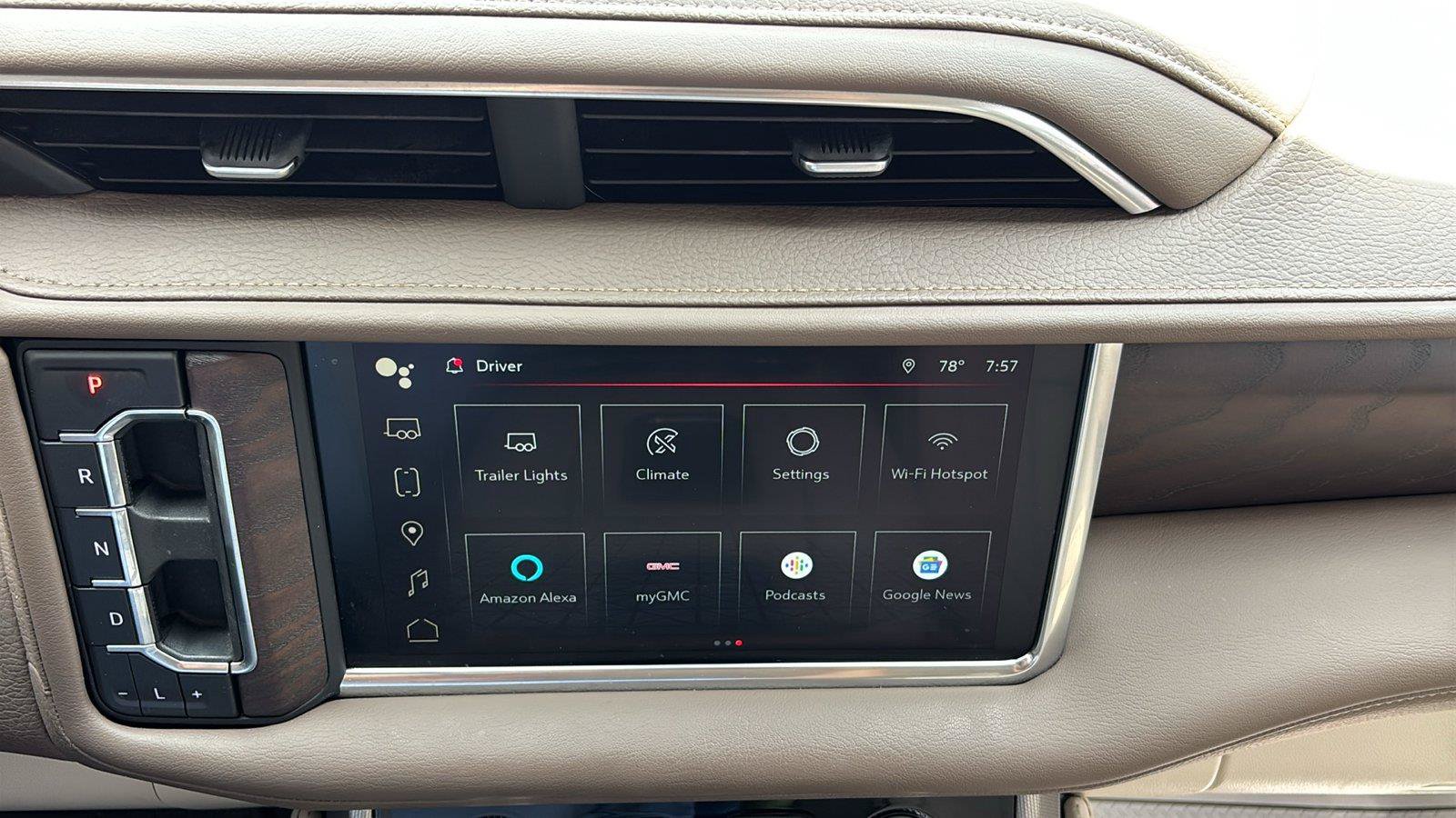 Used 2022 GMC Yukon Denali AWD/4WD image 35