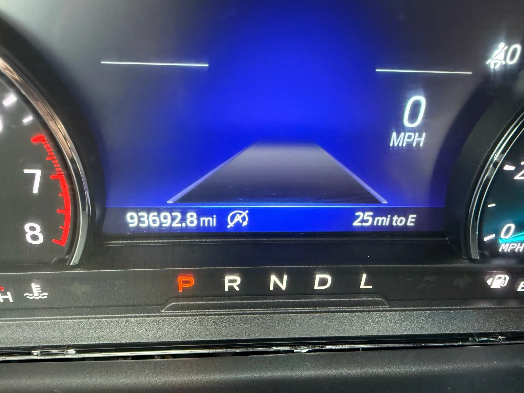 Used 2021 Ford Explorer XLT AWD/4WD image 11