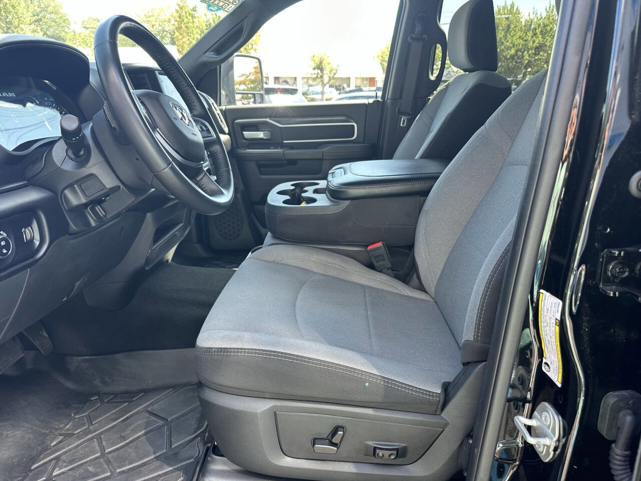 Used 2024 RAM 2500 Big Horn image 11